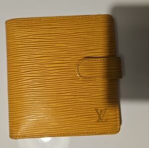 LOUIS VUITTON EPI WALLET